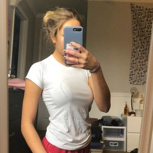 LULULEMON white short sleeve top